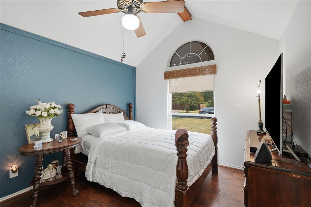 215 Morene Avenue, Waxahachie, TX 75165