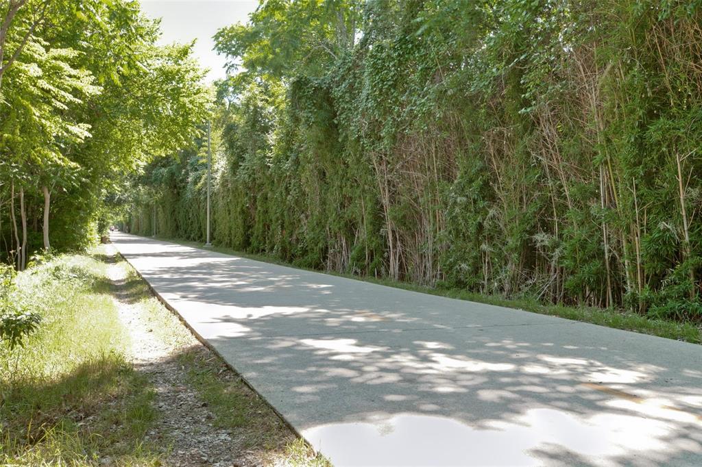 Close to the Katy Trail for walking or biking!