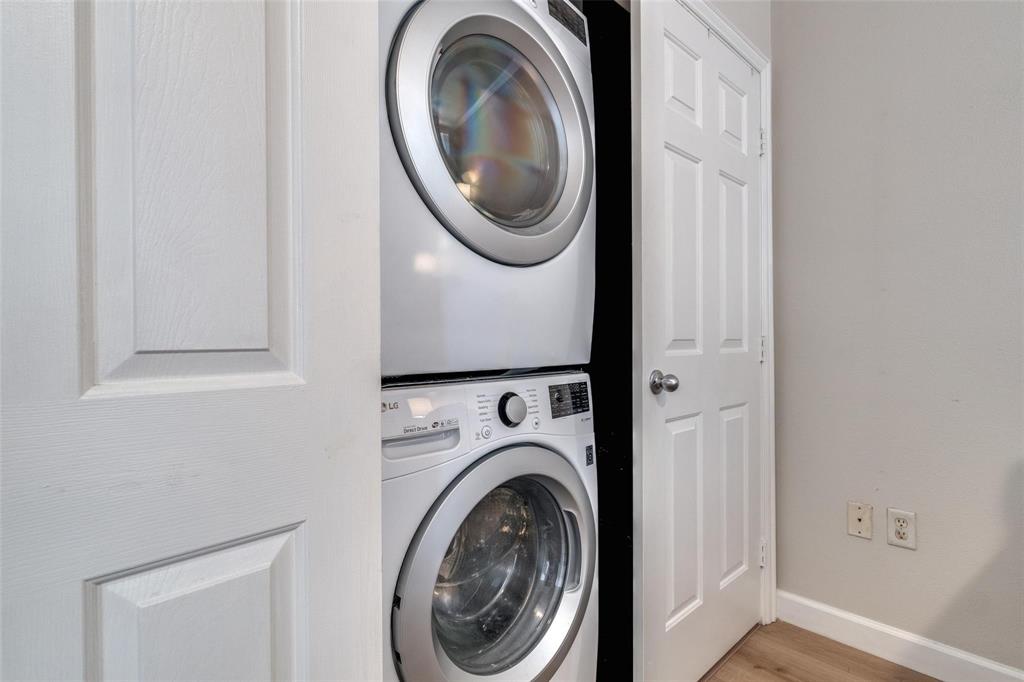 Full sized washer & dryer will convery.