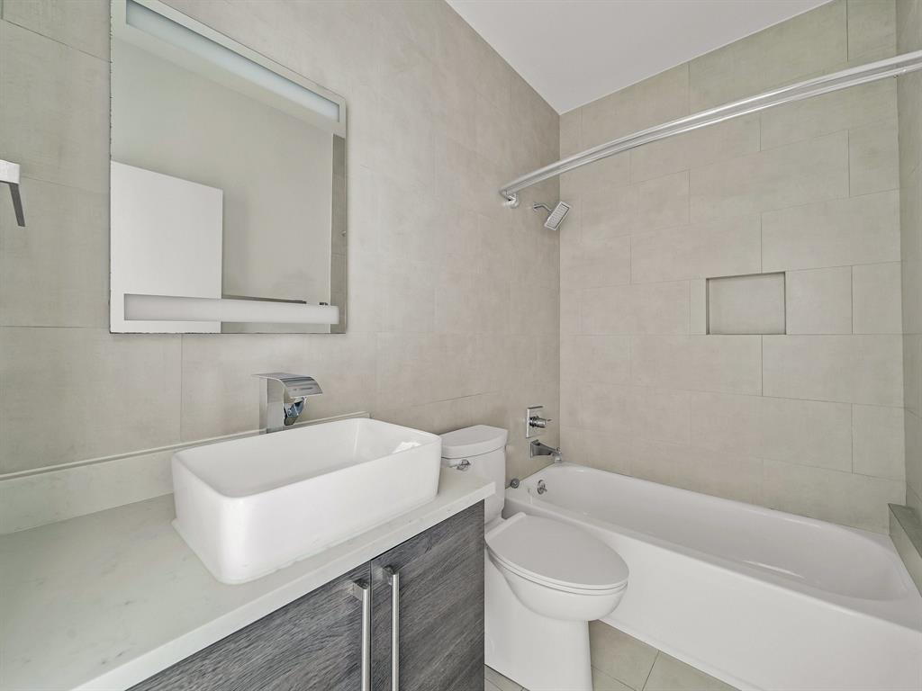 1022 Eldorado Avenue, #102, Dallas, TX 75208