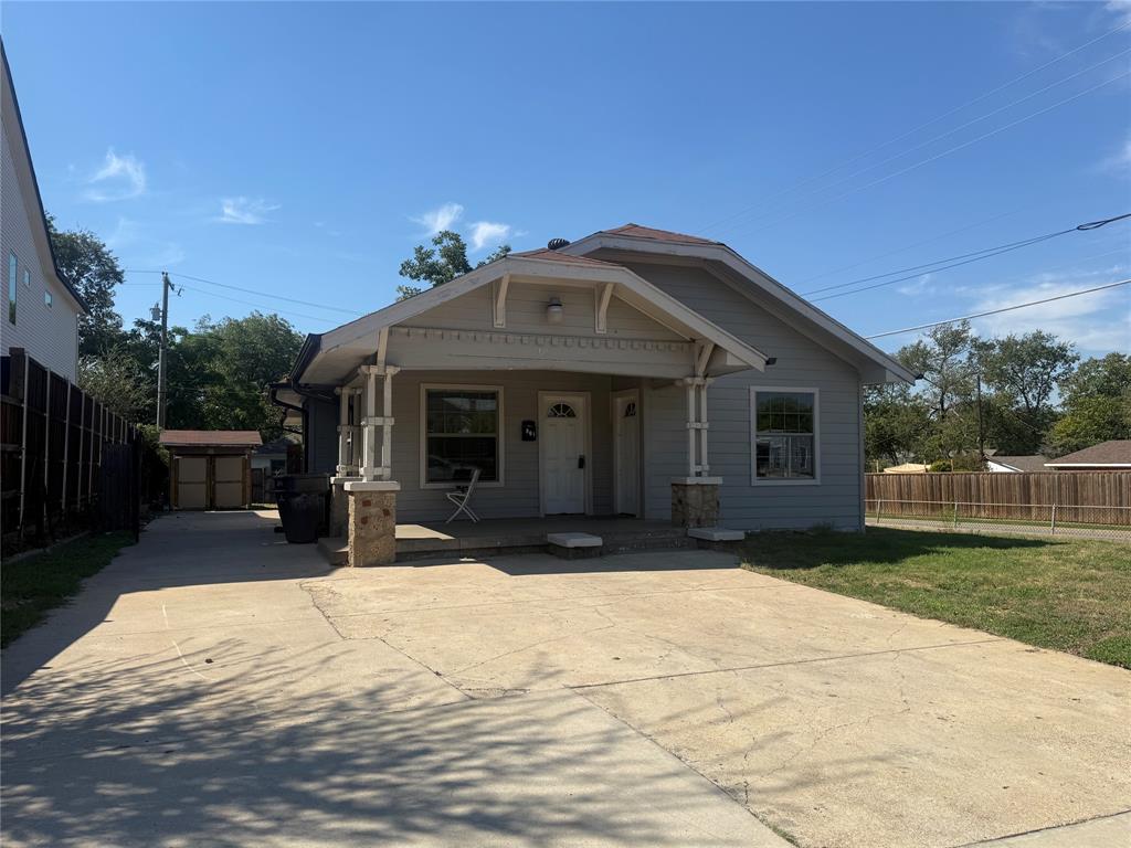 801 Mount Auburn Avenue, Dallas, TX 75223