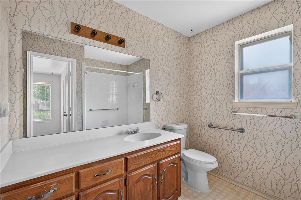 203 Myrtle Avenue, Waxahachie, TX 75165