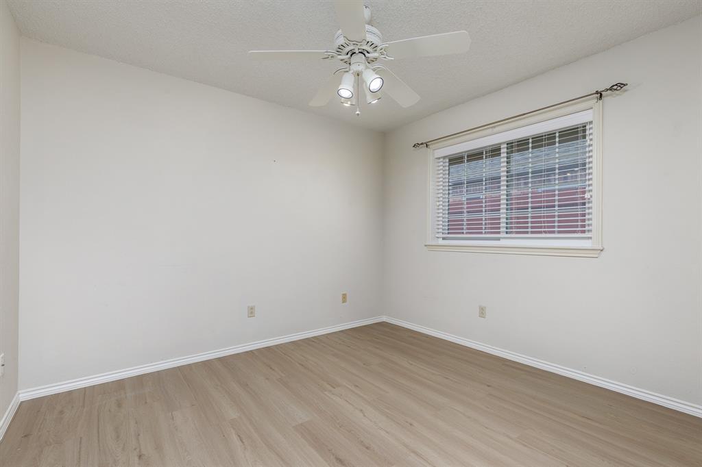 2526 Willowdale Drive, Carrollton, TX 75006