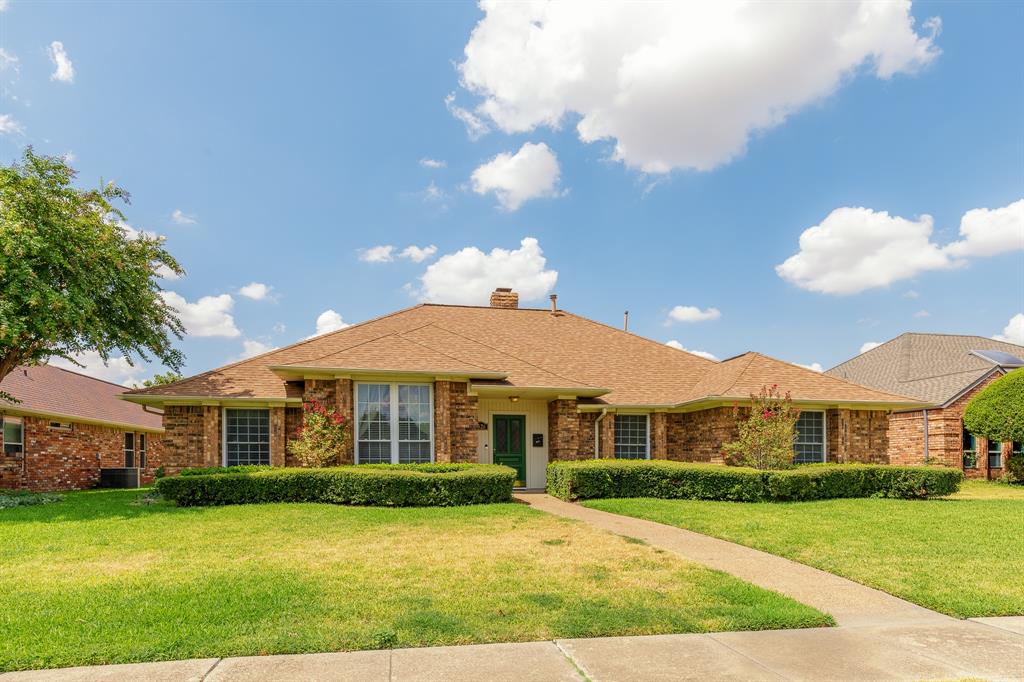 2526 Willowdale Drive, Carrollton, TX 75006