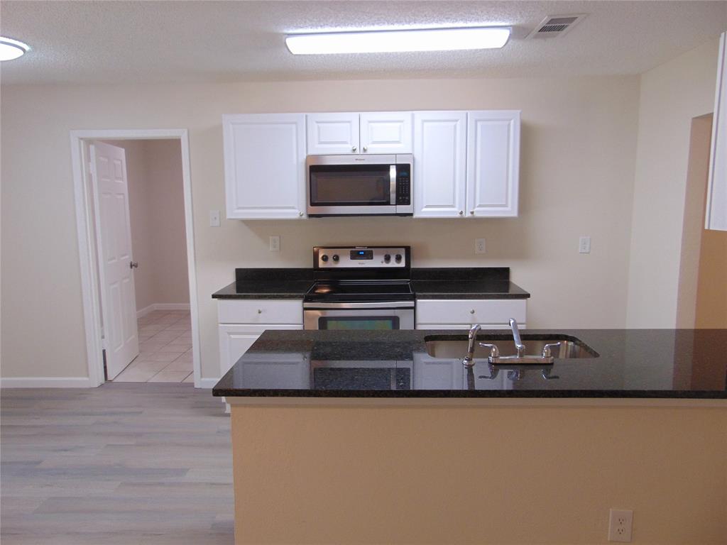 1224 Mars Drive, Cedar Hill, TX 75104 1224 Mars Drive, Cedar Hill, TX 75104