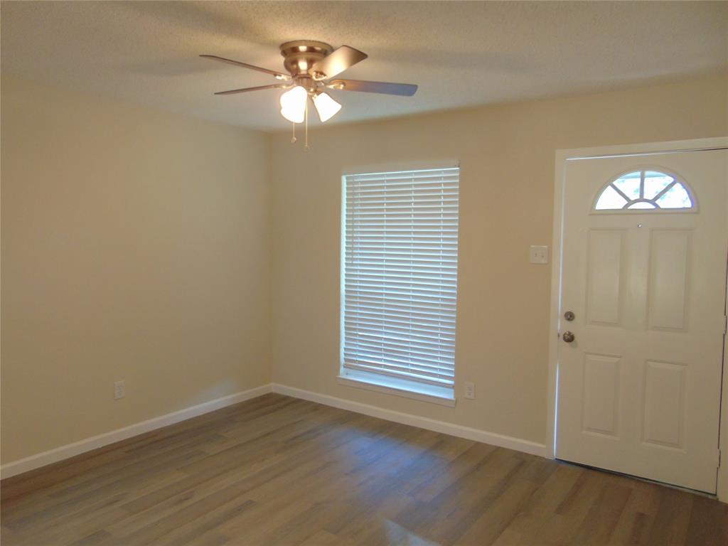 1224 Mars Drive, Cedar Hill, TX 75104 1224 Mars Drive, Cedar Hill, TX 75104