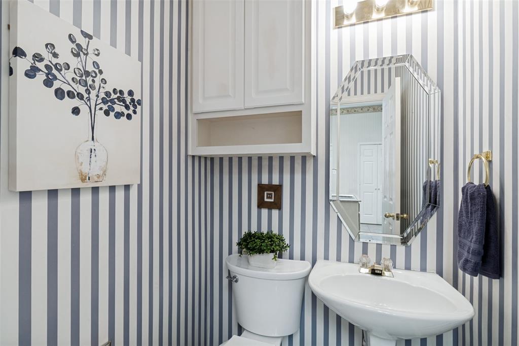 Powder Room