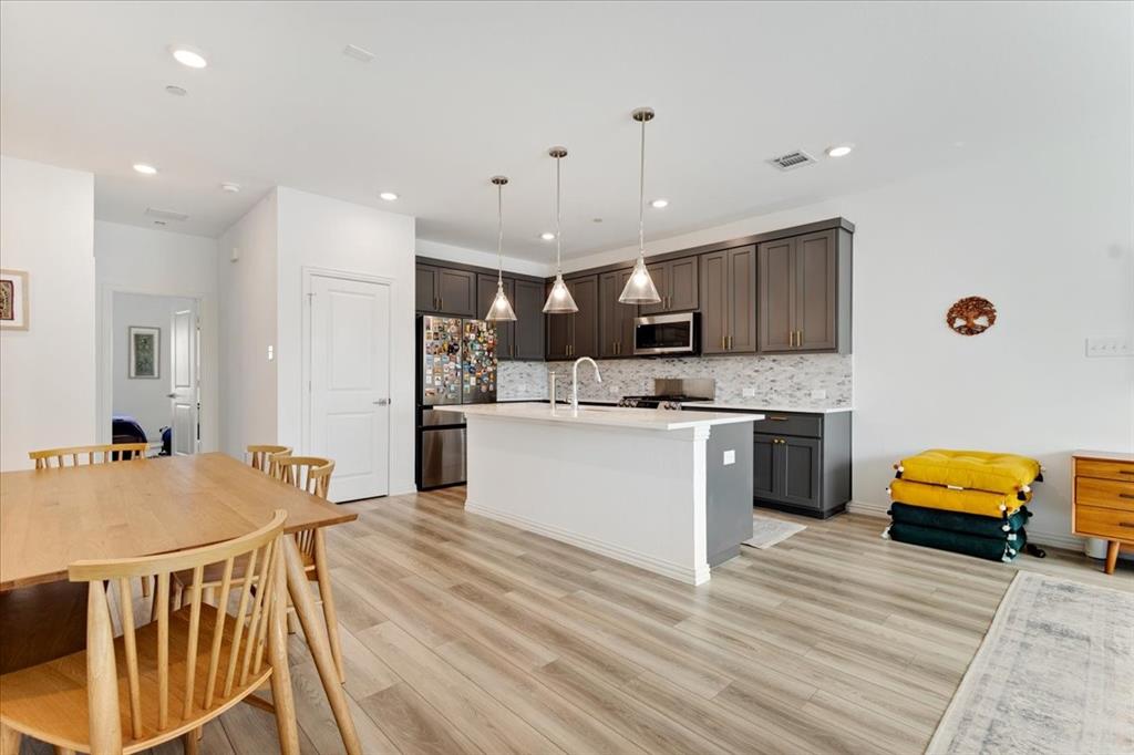 2223 Adena Springs Drive, Allen, TX 75013 2223 Adena Springs Drive, Allen, TX 75013