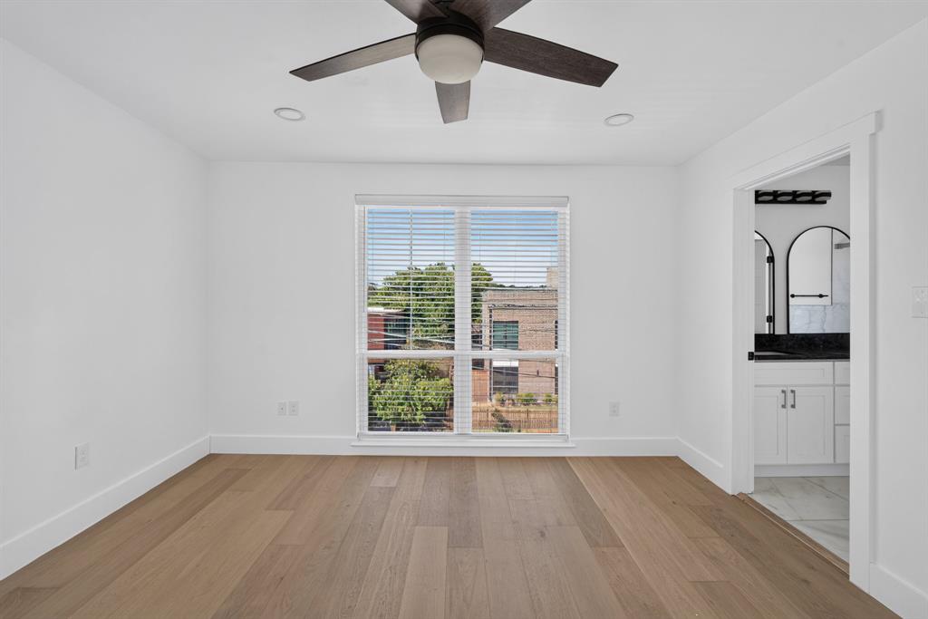 2349 N Carroll Avenue, Dallas, TX 75204