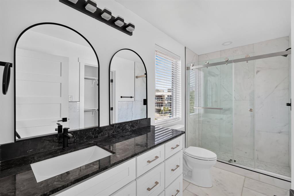 2349 N Carroll Avenue, Dallas, TX 75204