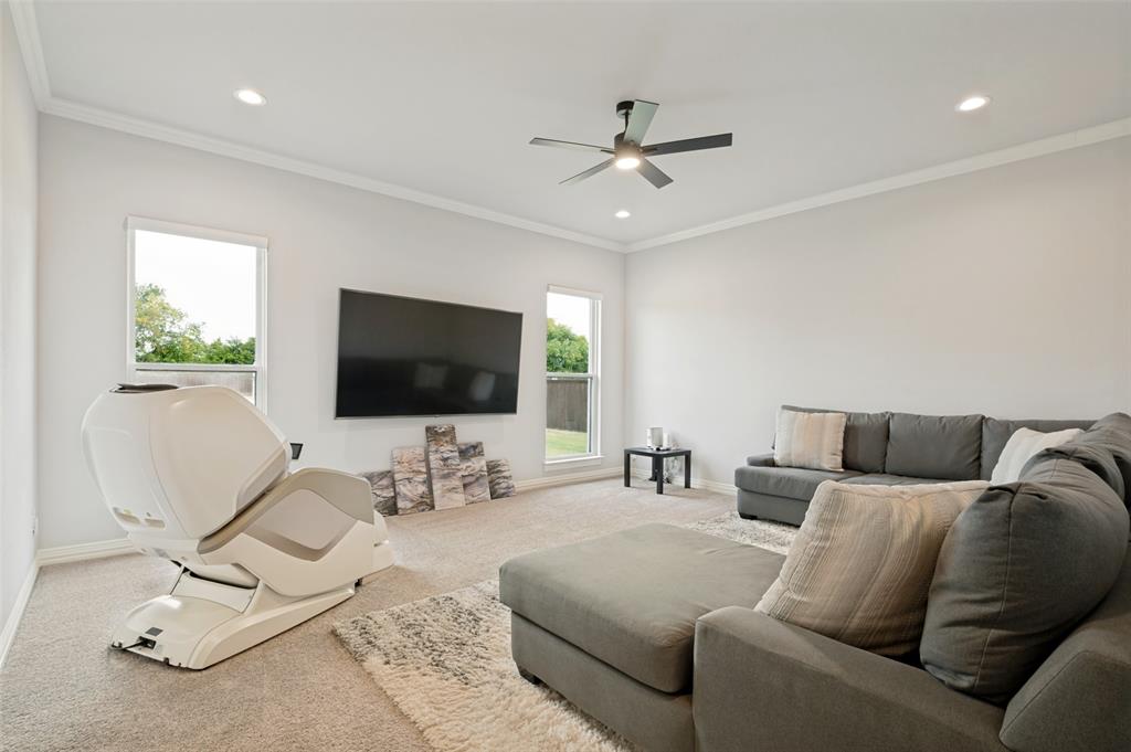 5850 Harper Drive, Midlothian, TX 76065