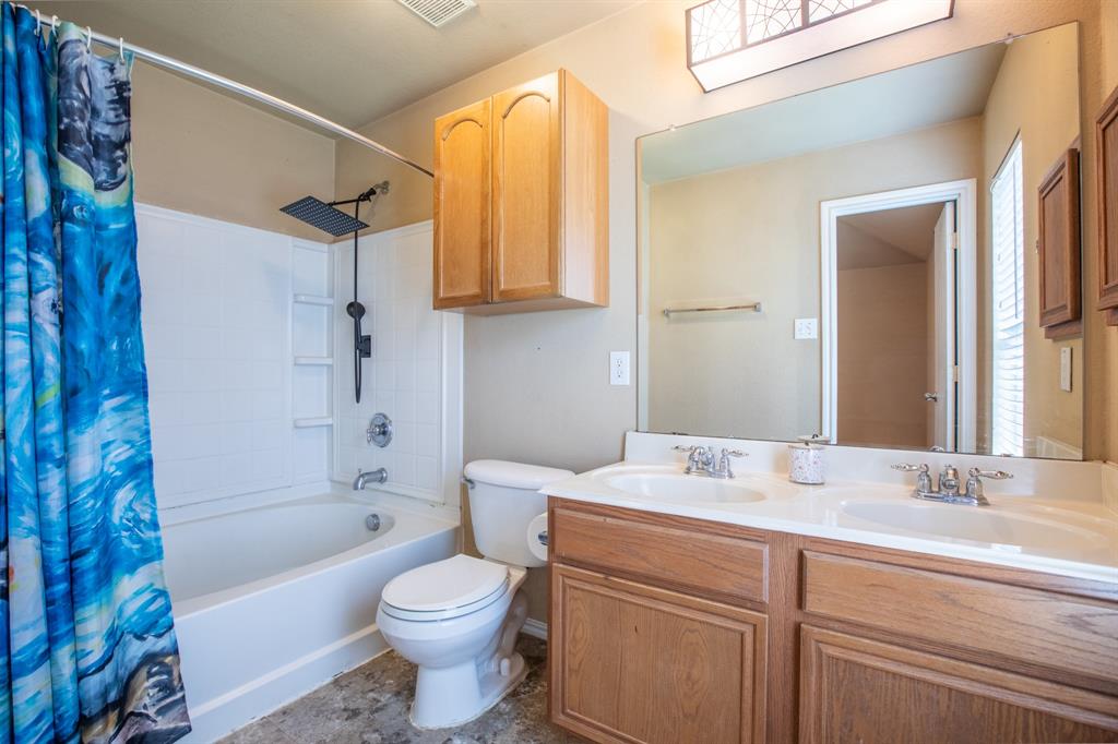 226 Starlight Drive, Forney, TX 75126