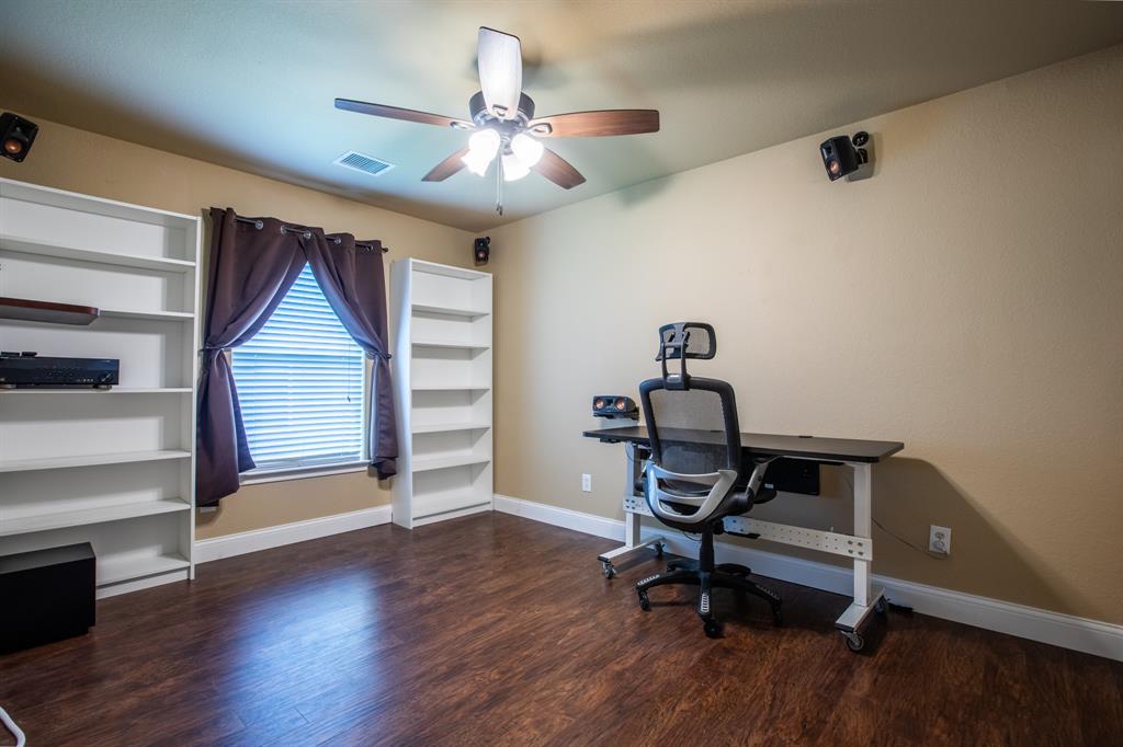 226 Starlight Drive, Forney, TX 75126