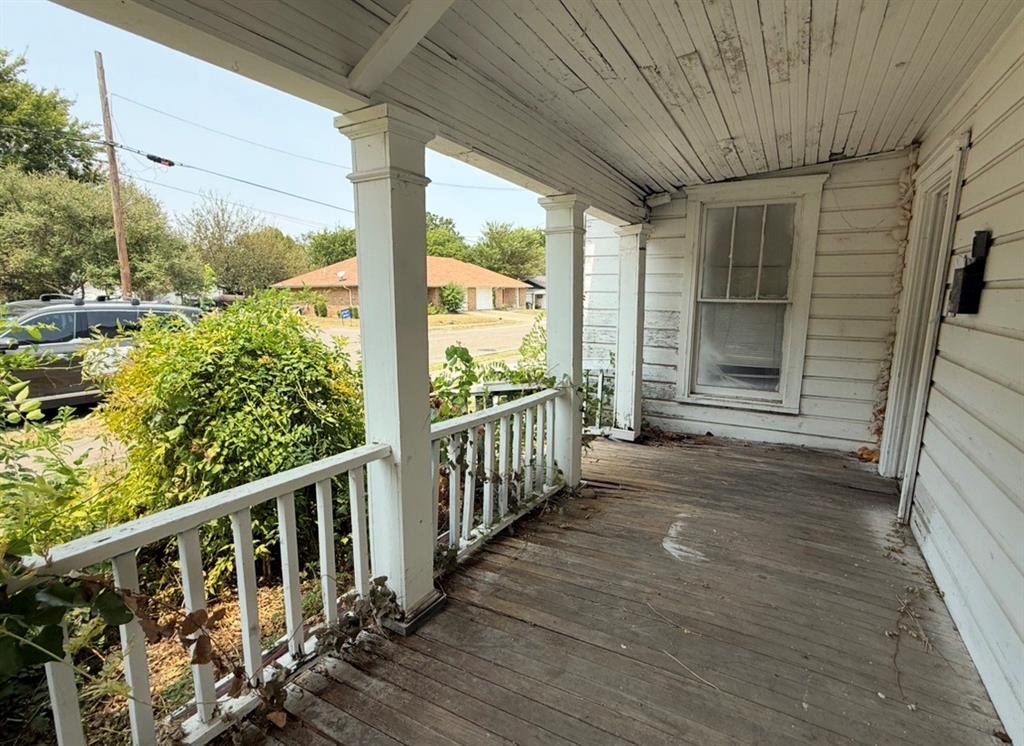 1018 N College Street, McKinney, TX 75069