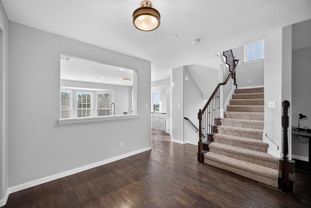7880 Oxer Drive, Irving, TX 75063