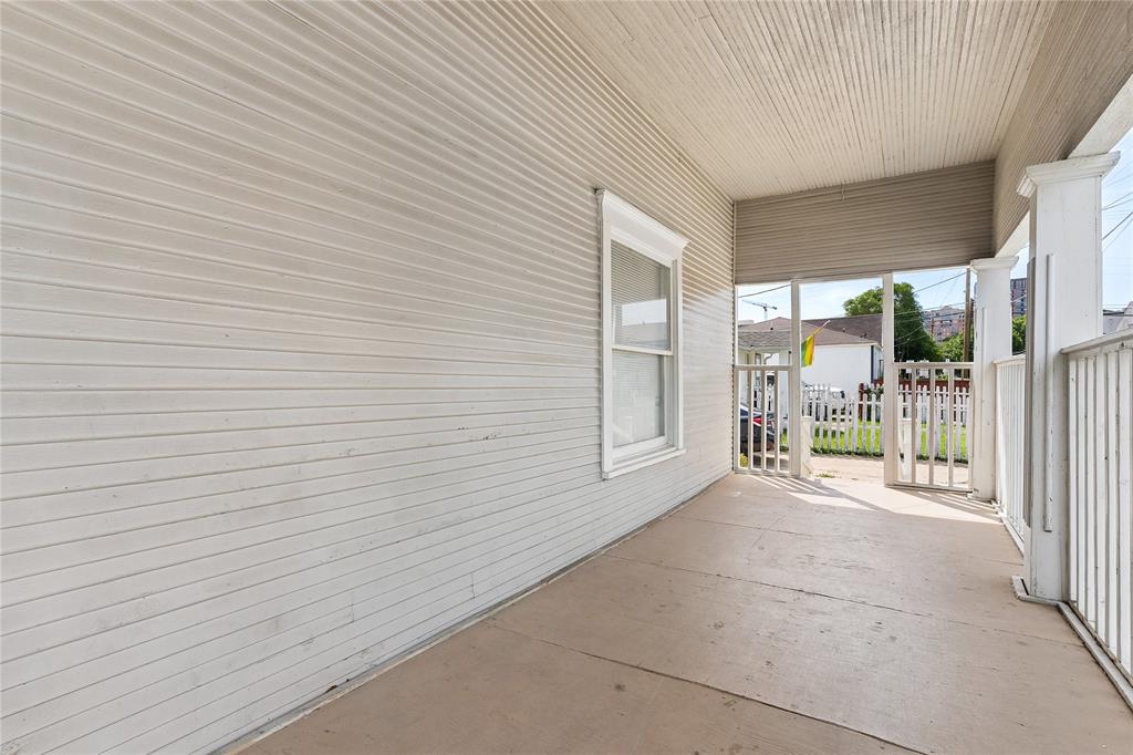 4112 Congress Avenue, Dallas, TX 75219