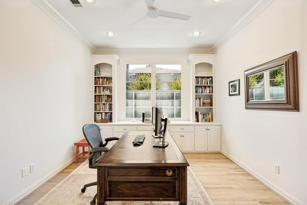 4137 Southwestern Boulevard, University Park, TX 75225