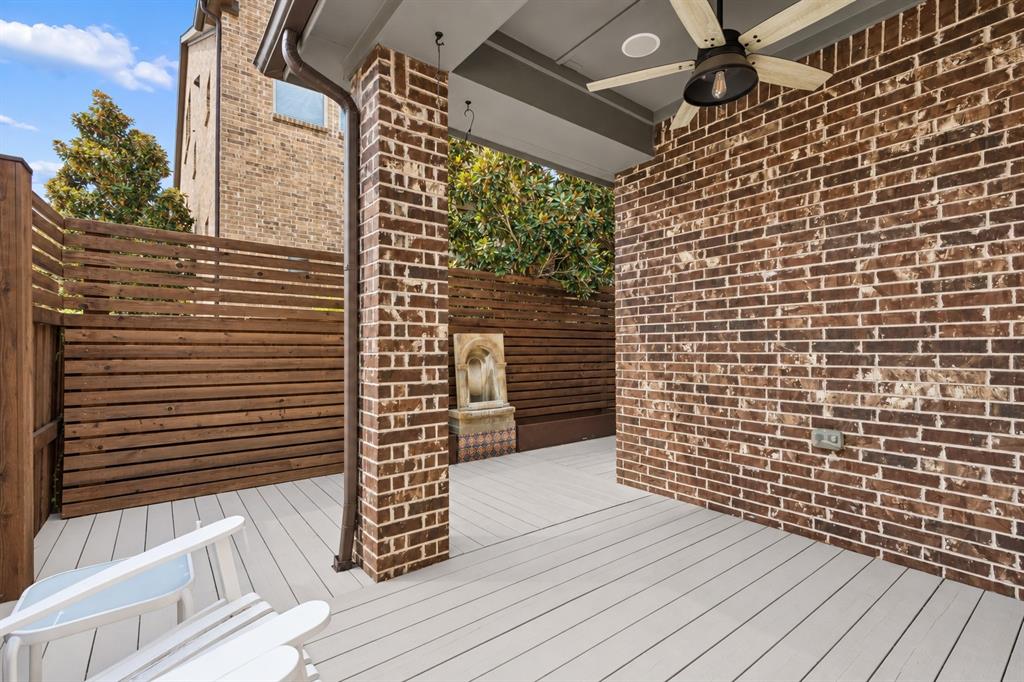 8615 Thorbrush Place, Dallas, TX 75238