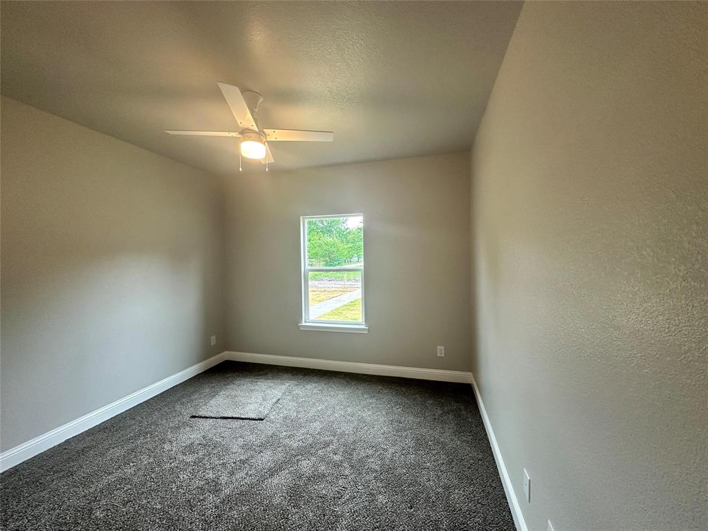 825 Edgar Street, Greenville, TX 75401