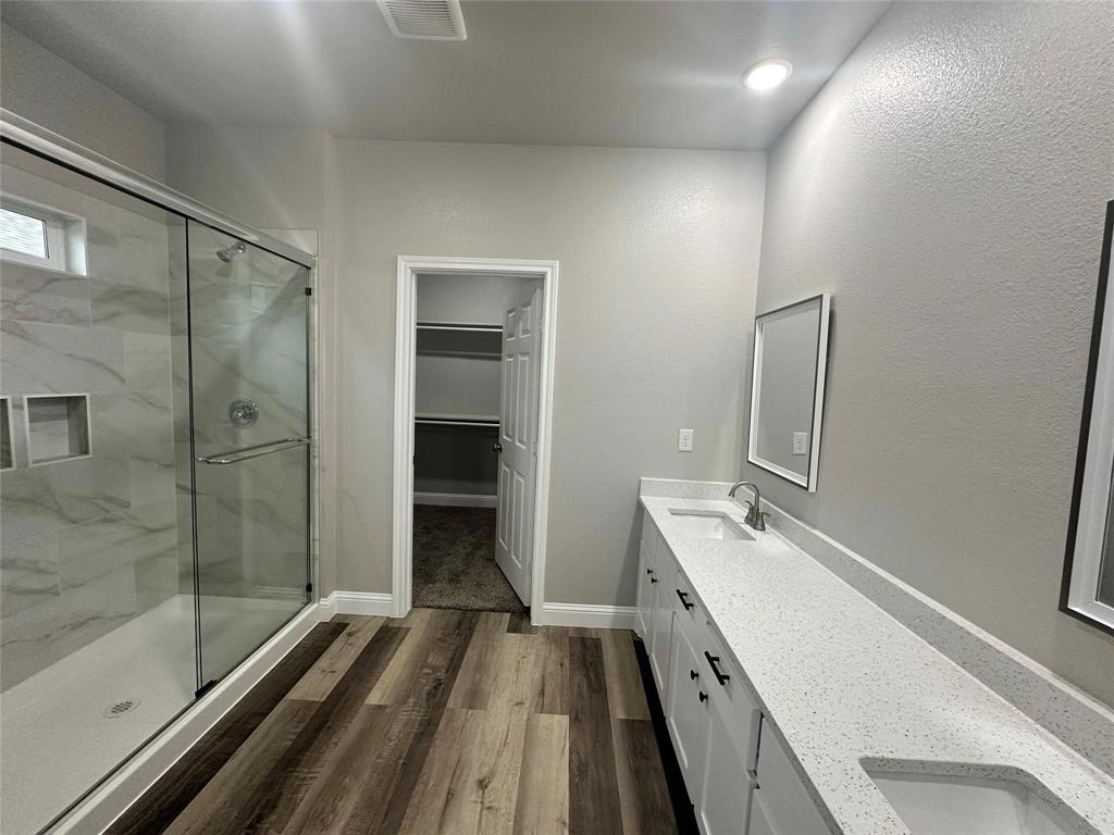 825 Edgar Street, Greenville, TX 75401
