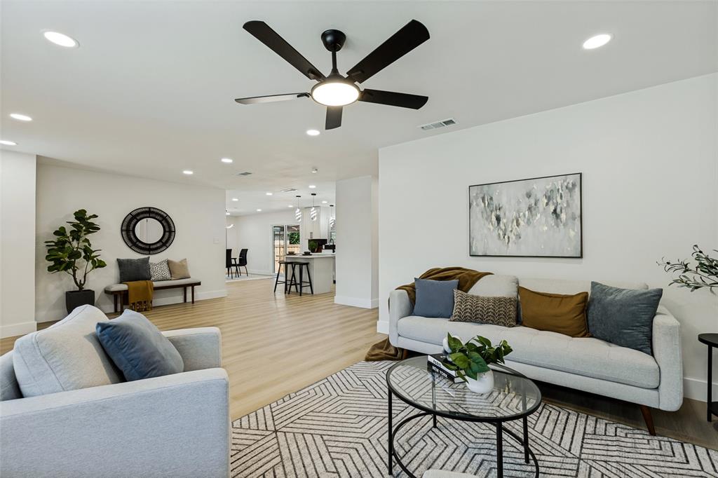 2553 Dorrington Drive, Dallas, TX 75228