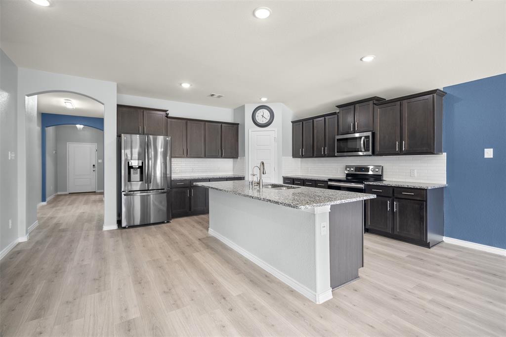 3009 Teakwood Street, Anna, TX 75409 3009 Teakwood Street, Anna, TX 75409