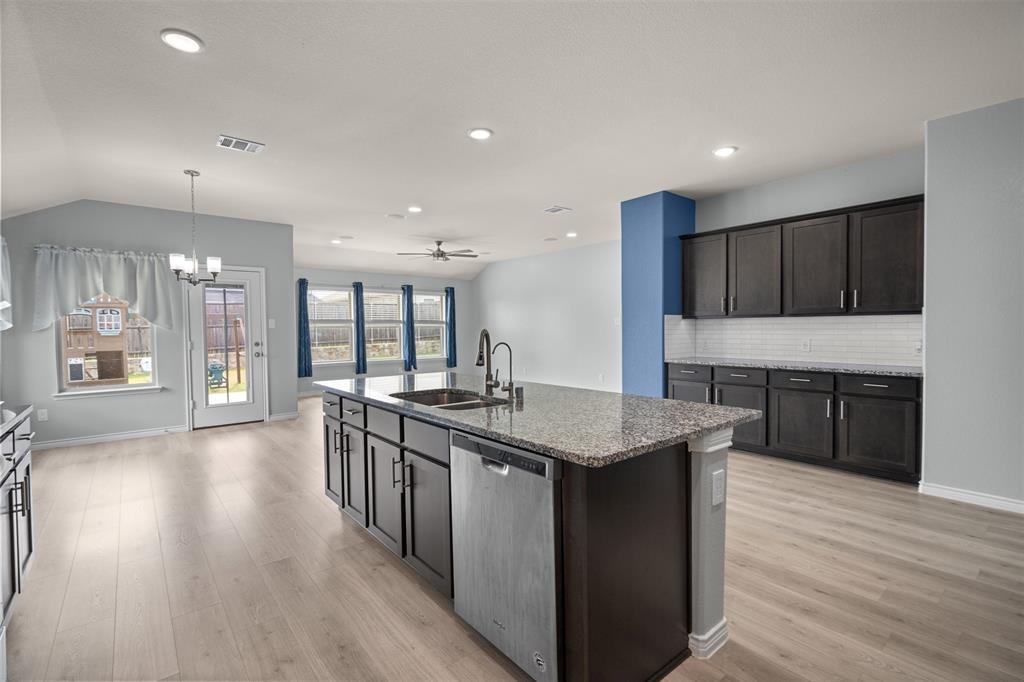 3009 Teakwood Street, Anna, TX 75409 3009 Teakwood Street, Anna, TX 75409