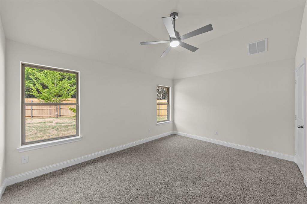 425 WATERCREST Lane, Glenn Heights, TX 75154