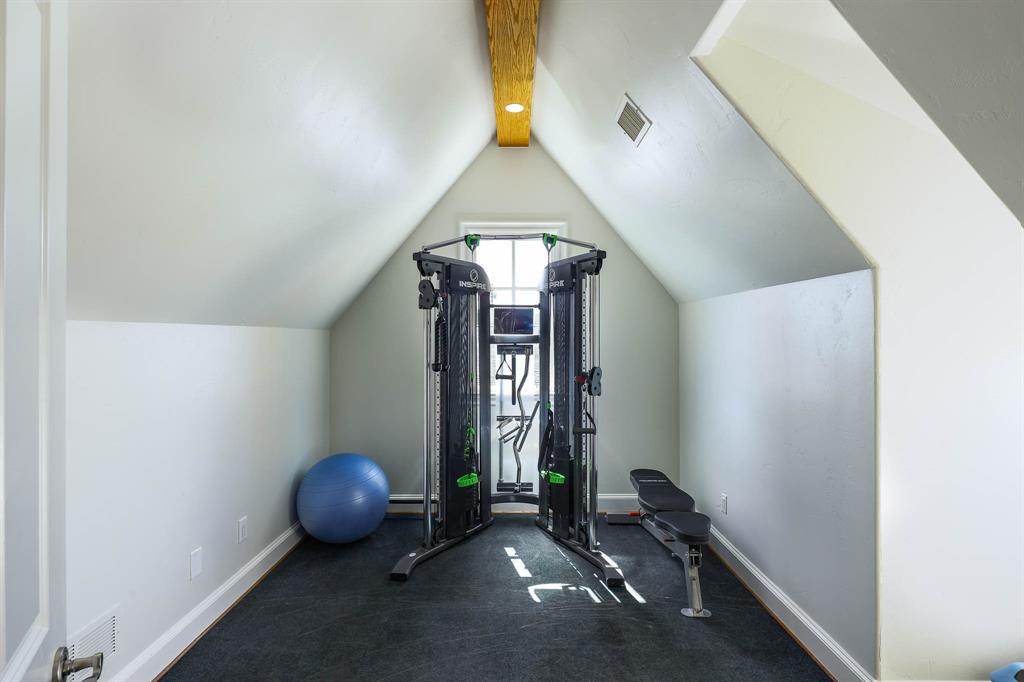 Wellness center / potential fifth bedroom