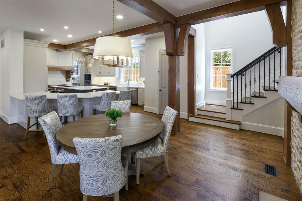 Breakfast room adjacent to eat-in kitchen