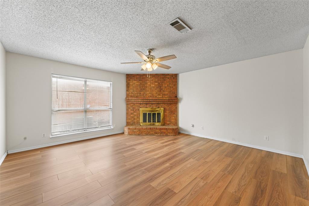 1521 Curtis Lane, Cedar Hill, TX 75104