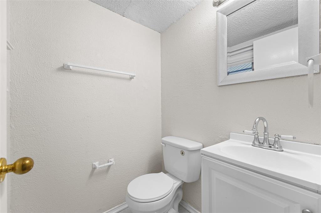 1521 Curtis Lane, Cedar Hill, TX 75104