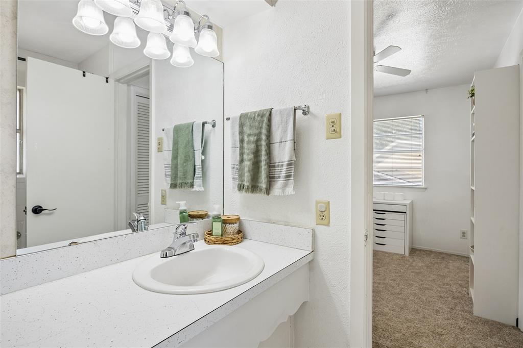 213 Harrington Circle, Duncanville, TX 75116
