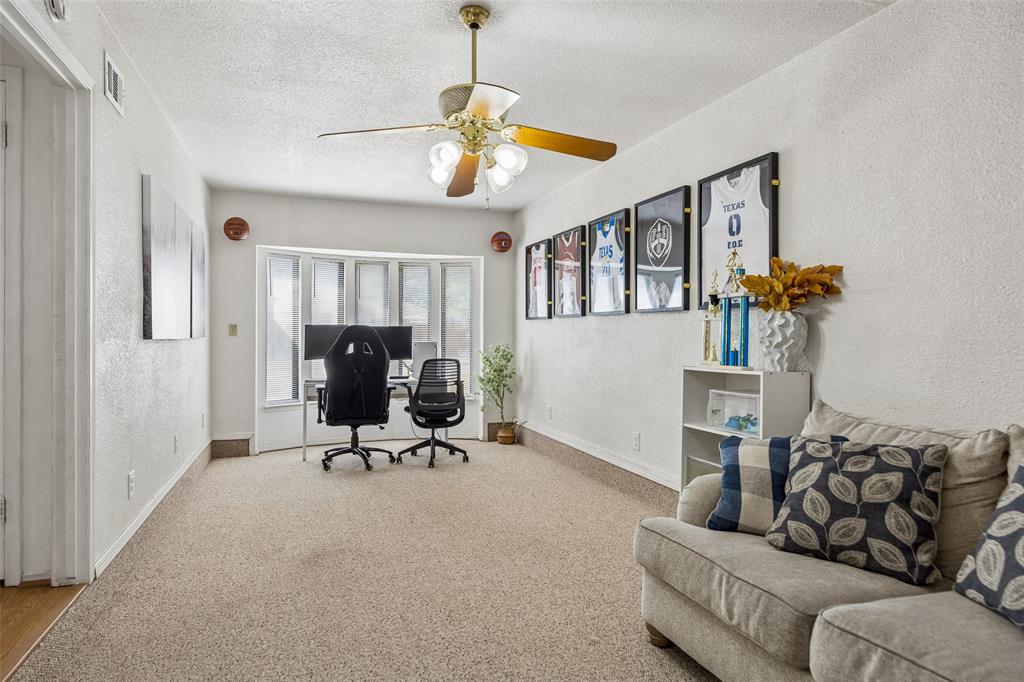 213 Harrington Circle, Duncanville, TX 75116
