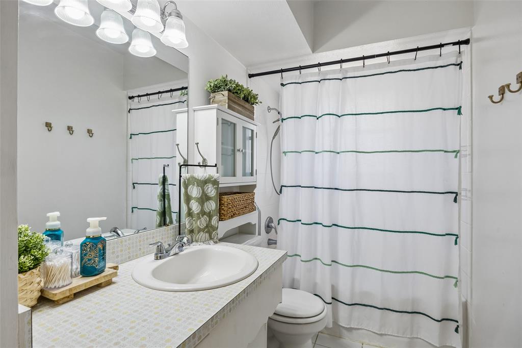 213 Harrington Circle, Duncanville, TX 75116