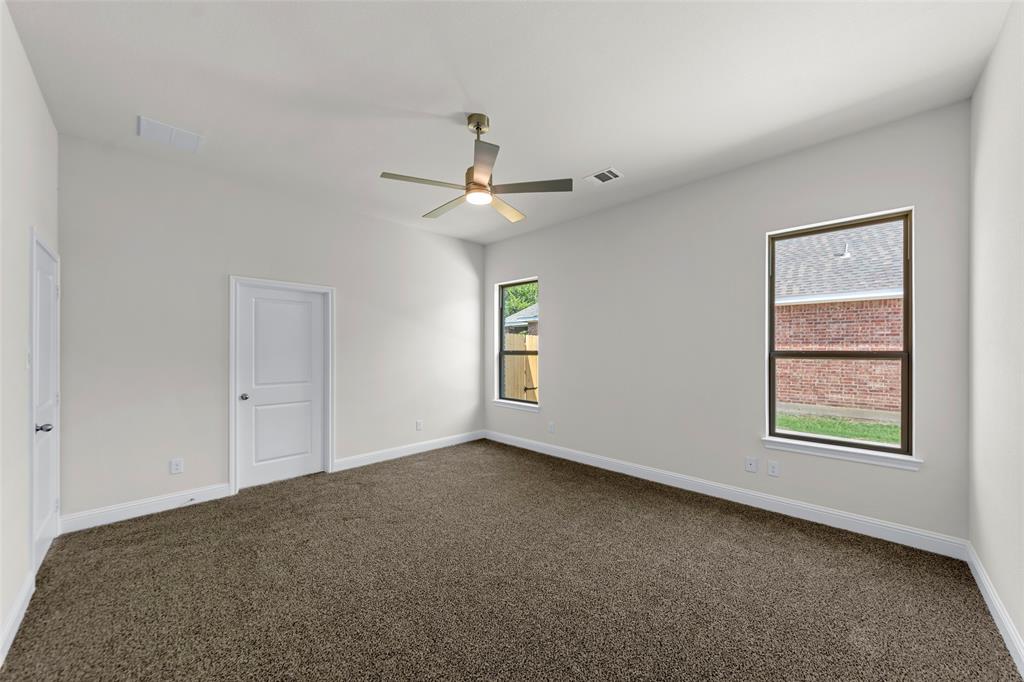 111 WATERCREST Lane, Glenn Heights, TX 75154