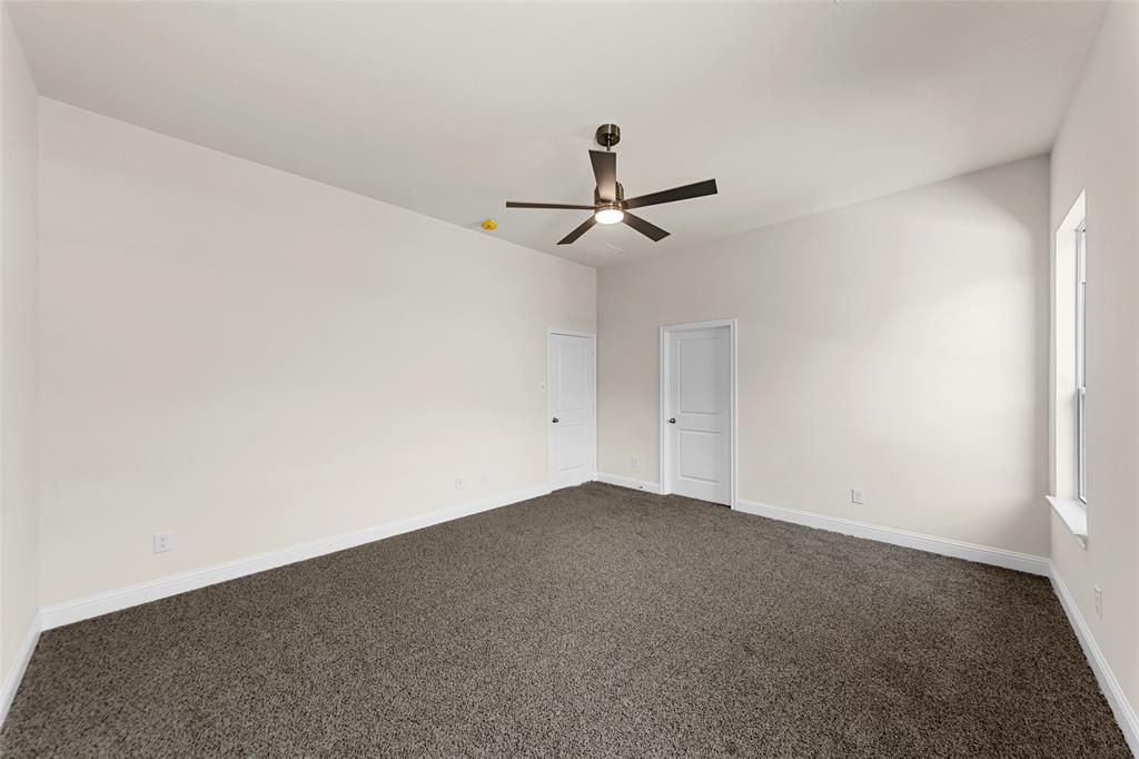 111 WATERCREST Lane, Glenn Heights, TX 75154