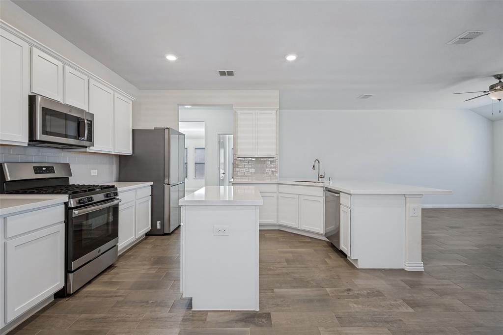 921 Evergreen Street, Princeton, TX 75407 921 Evergreen Street, Princeton, TX 75407