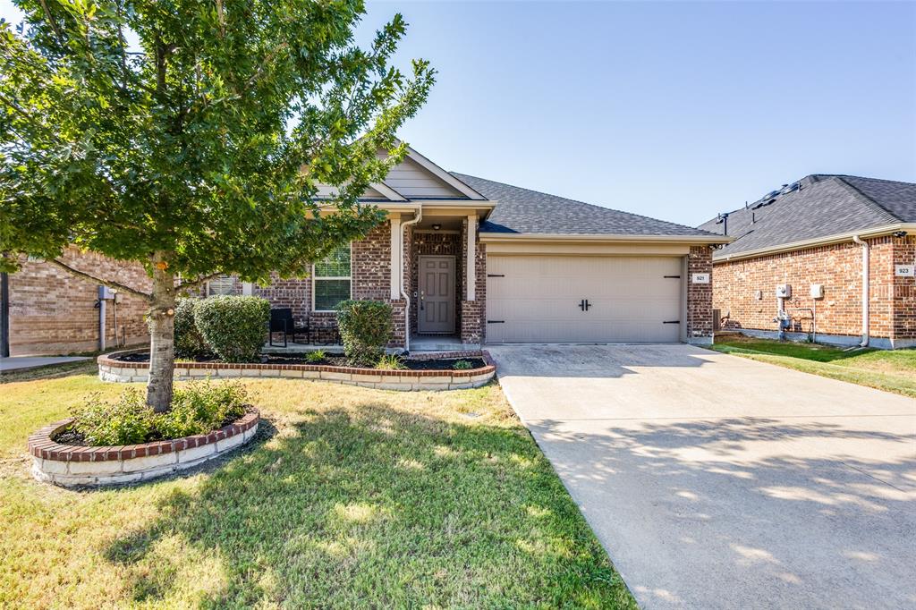 921 Evergreen Street, Princeton, TX 75407