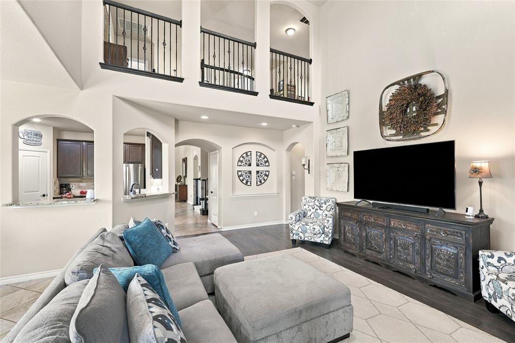 202 Pleasant Hill Lane, Fate, TX 75189