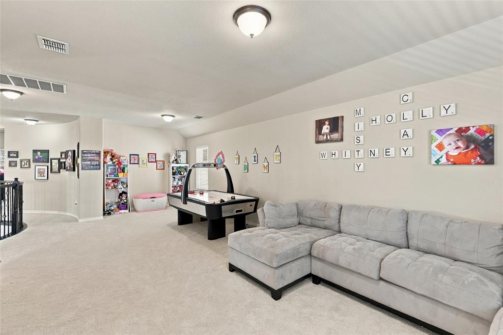 202 Pleasant Hill Lane, Fate, TX 75189