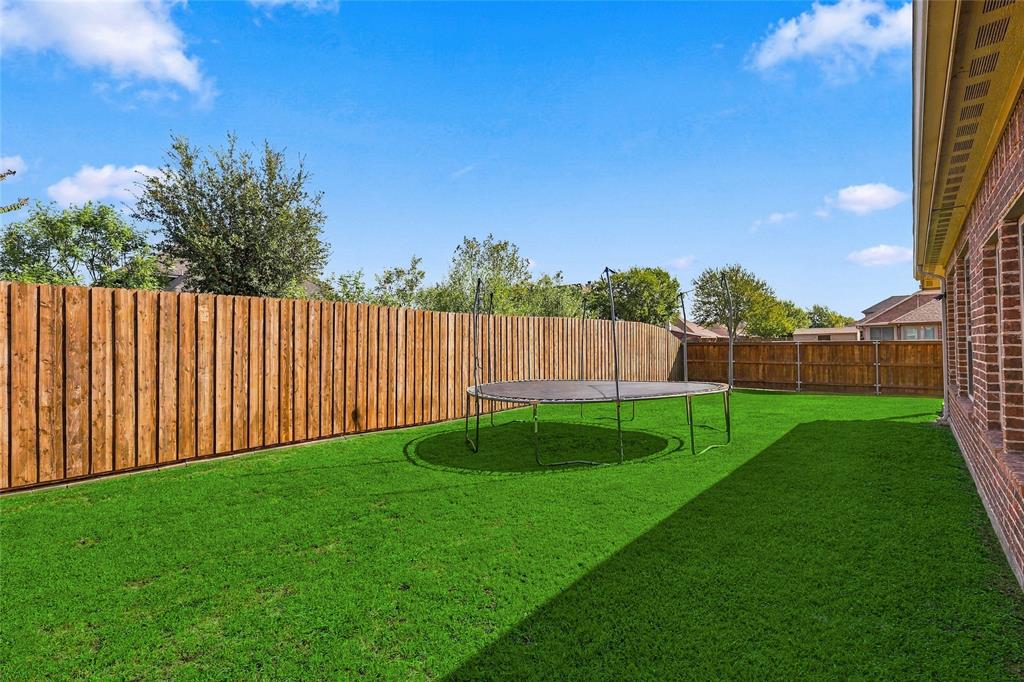 202 Pleasant Hill Lane, Fate, TX 75189