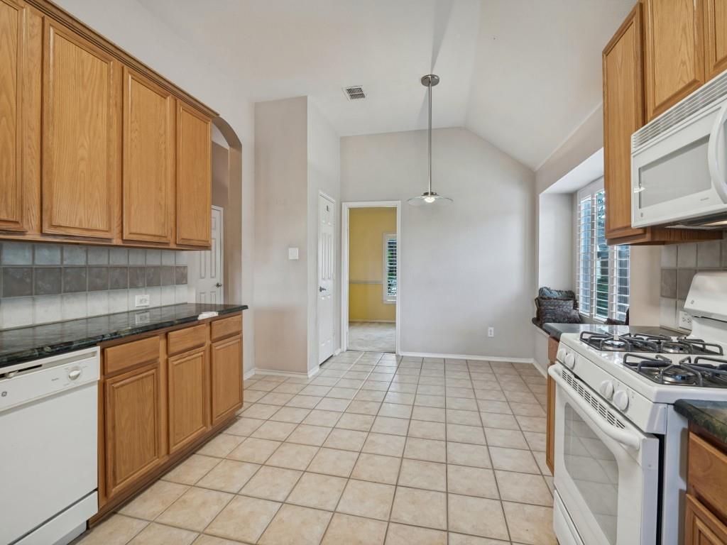 9421 Links Fairway Drive, Rowlett, TX 75089