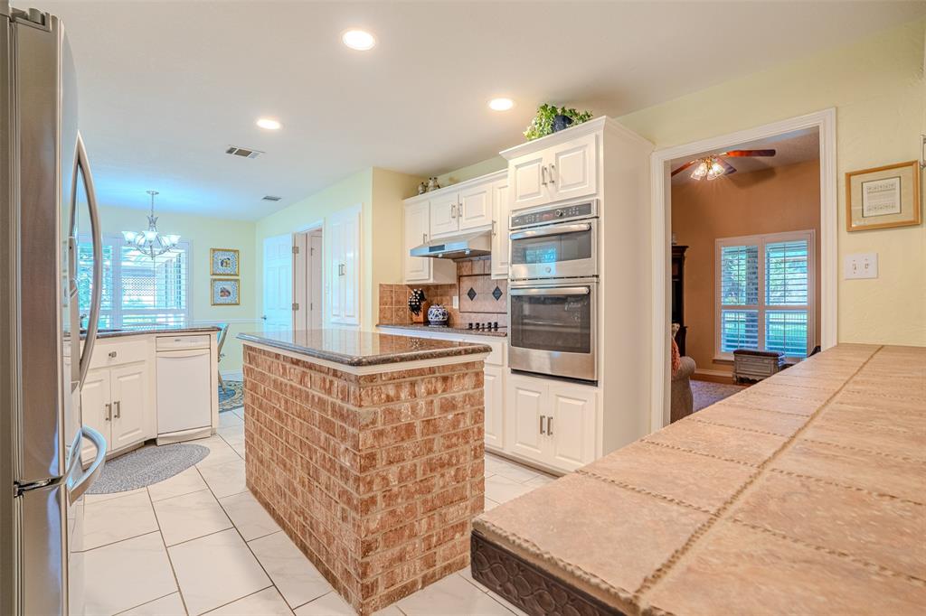 8931 Brierfield Road, Granbury, TX 76049