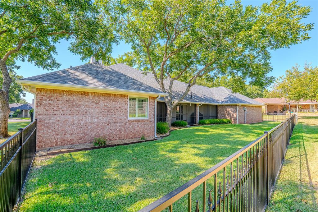 8931 Brierfield Road, Granbury, TX 76049