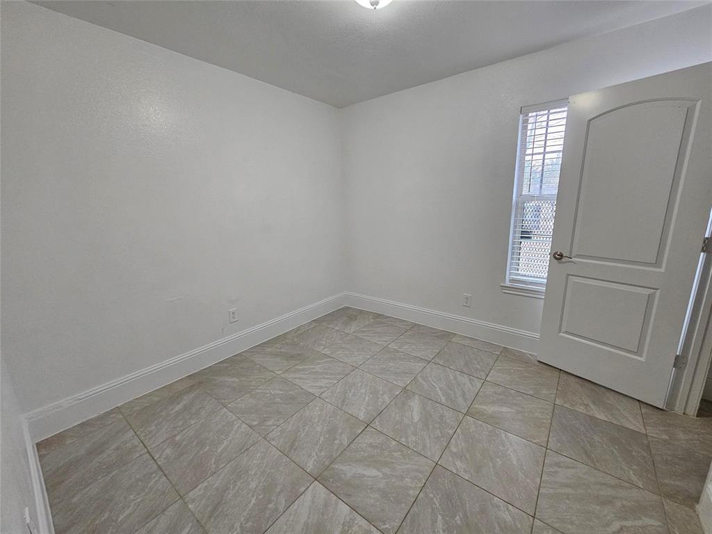 1615 Herald Street, #1613, Dallas, TX 75215
