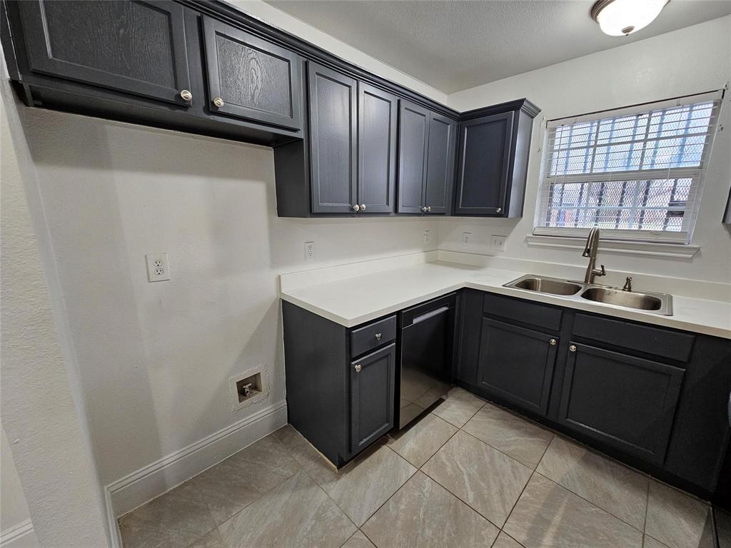 1615 Herald Street, #1613, Dallas, TX 75215