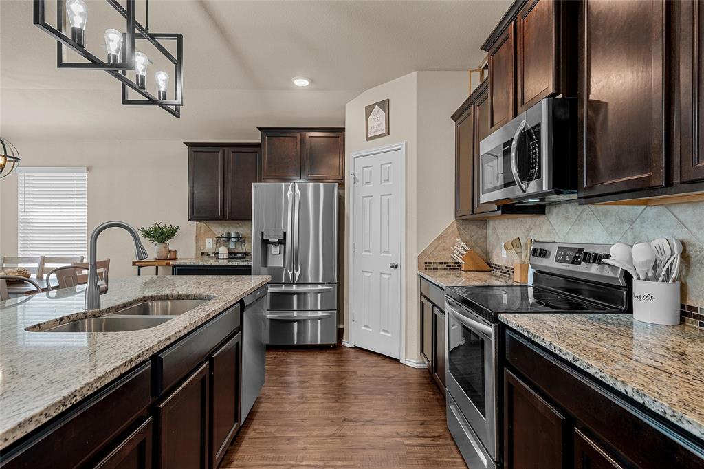 3016 Jackal Drive, Lorena, TX 76655