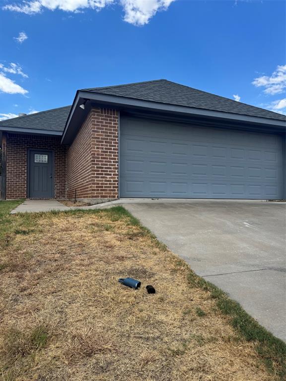 2923 River Ridge Court, Granbury, TX 76048 2923 River Ridge Court, Granbury, TX 76048