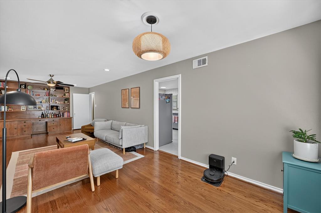 11214 Sinclair Avenue, Dallas, TX 75218
